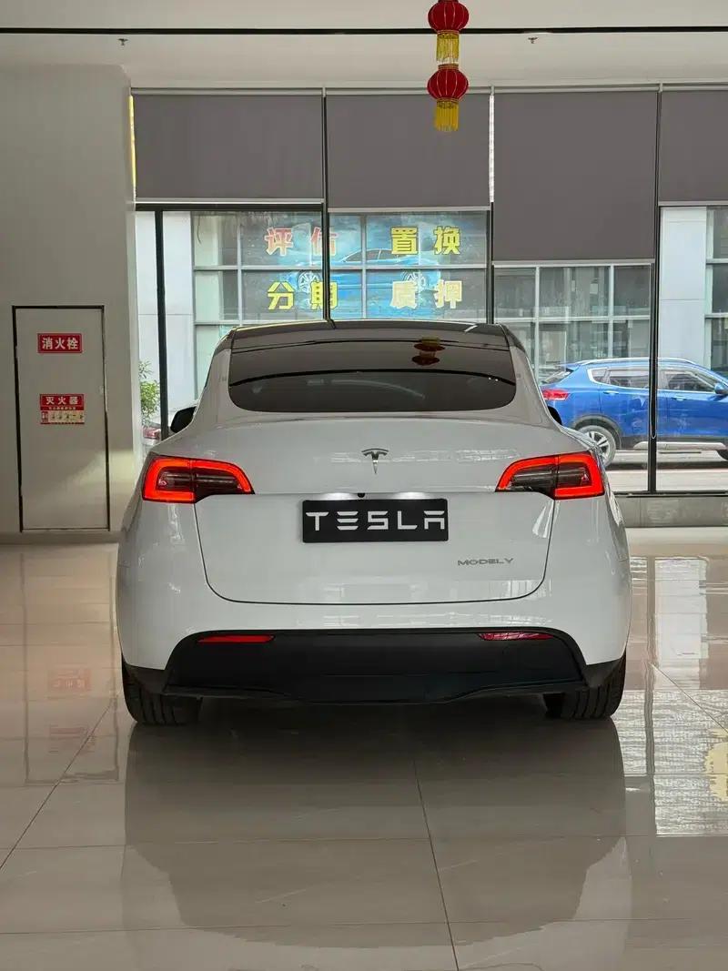 Model Y 2022 Facelift Rear-Wheel Drive Version — миниатюра 5