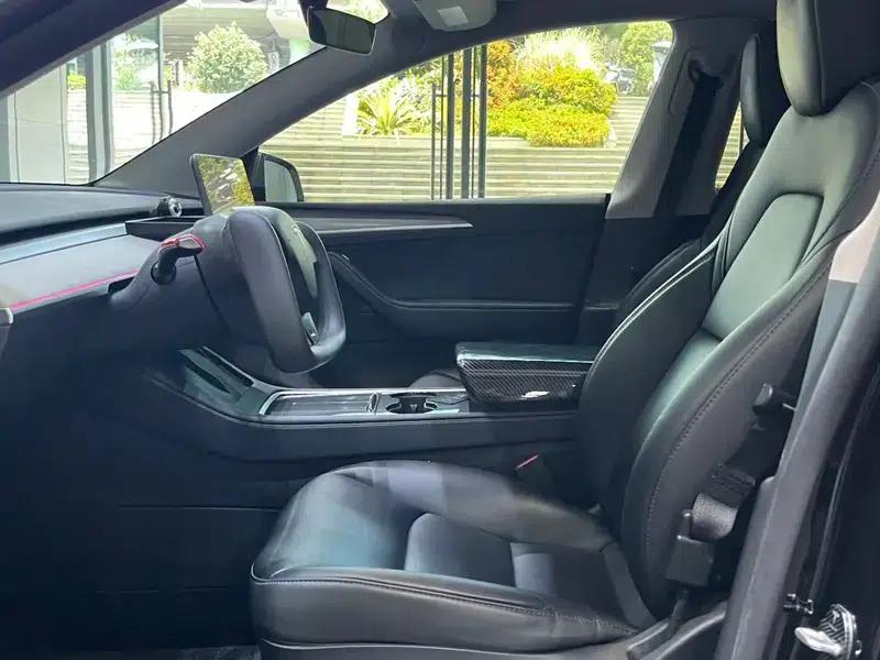 Model Y 2023 Rear-Wheel Drive — миниатюра 11
