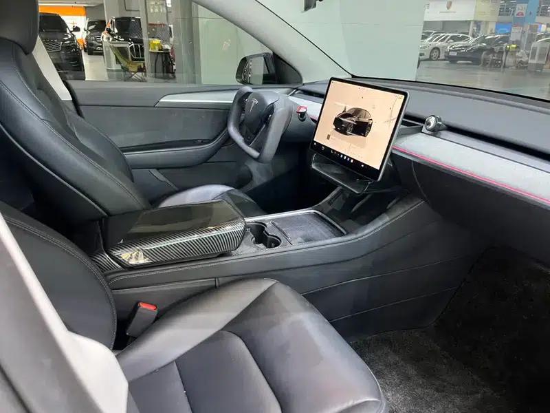 Model Y 2023 Rear-Wheel Drive — миниатюра 13