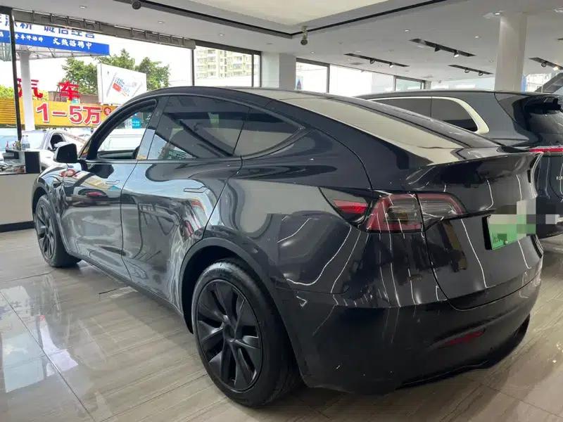 Model Y 2024 Rear-Wheel Drive — миниатюра 5