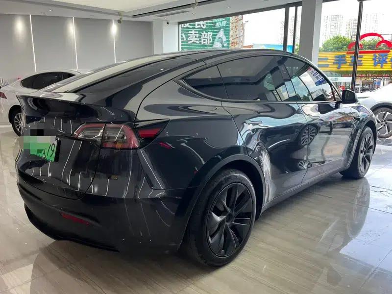 Model Y 2024 Rear-Wheel Drive — миниатюра 7