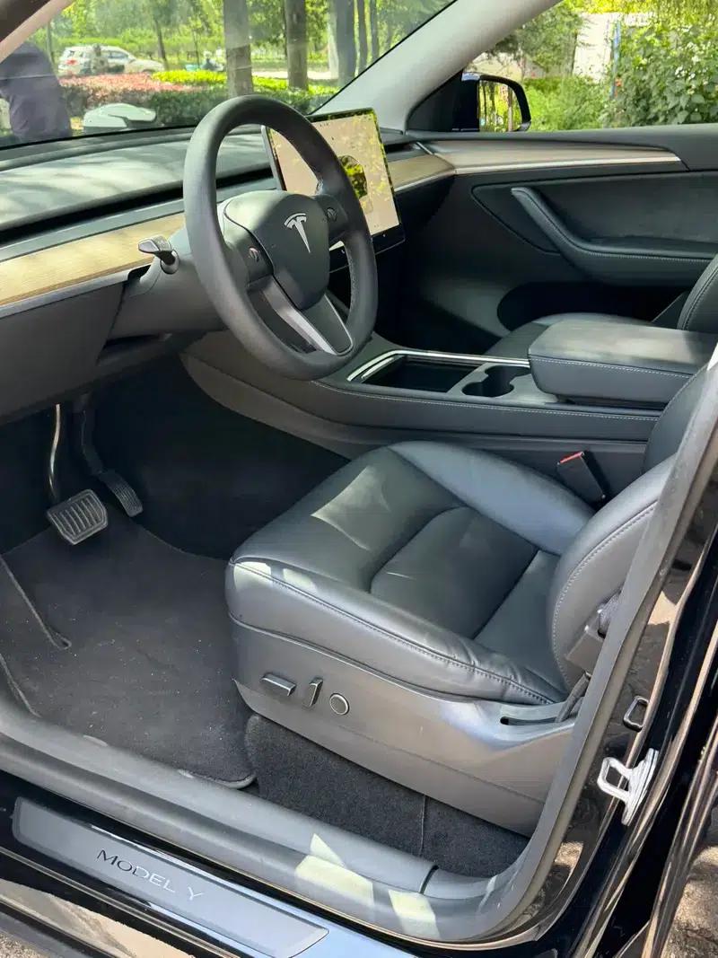 Model Y 2022 Facelift Rear-Wheel Drive Version — миниатюра 7