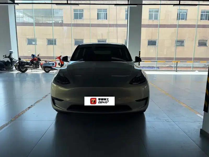 Model Y 2024 Rear-Wheel Drive — миниатюра 2