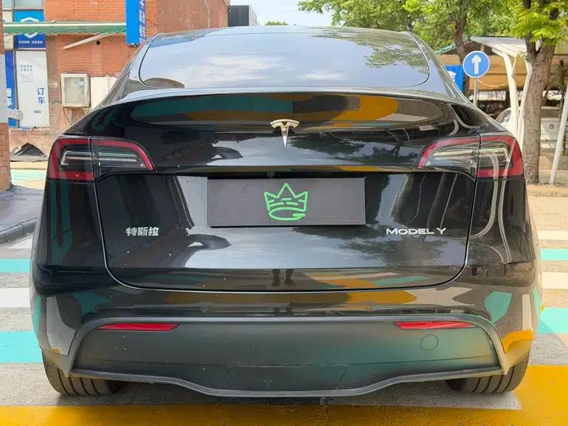 Model Y 2023 Rear-Wheel Drive — миниатюра 3
