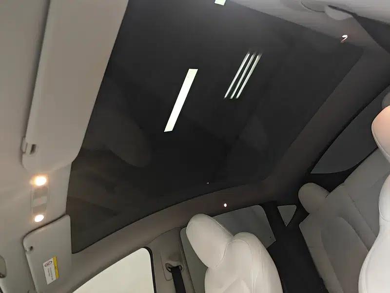 Model Y 2022 Facelift Rear-Wheel Drive Version — миниатюра 19