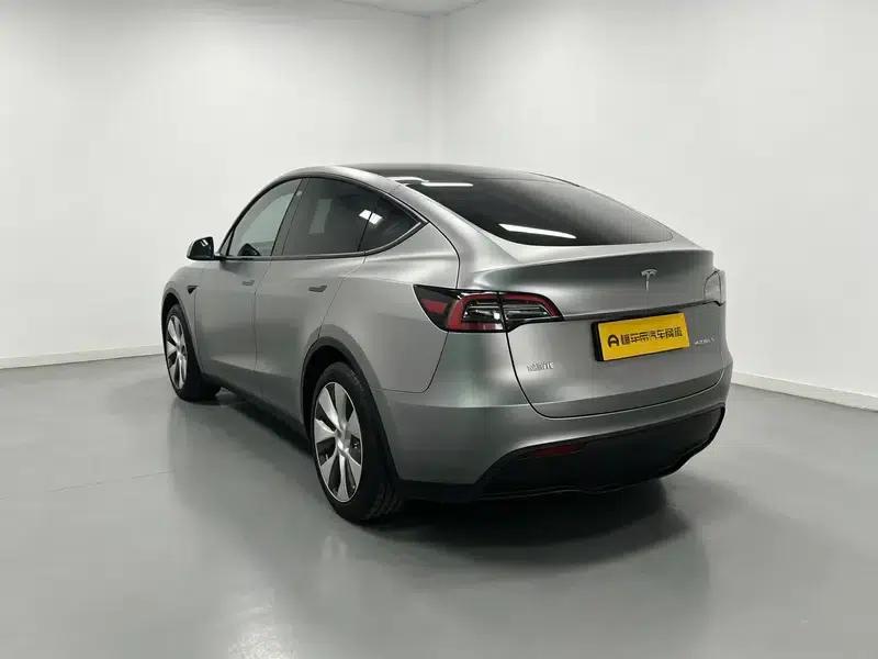 Model Y 2022 Facelift Rear-Wheel Drive Version — миниатюра 5