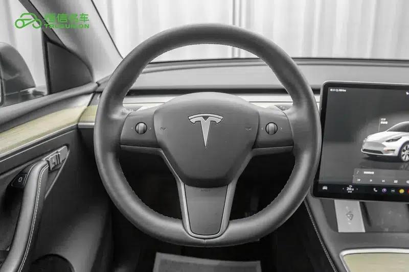 Model Y 2022 Rear-Wheel Drive — миниатюра 16