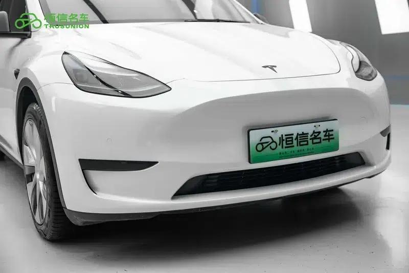 Model Y 2022 Rear-Wheel Drive — миниатюра 10