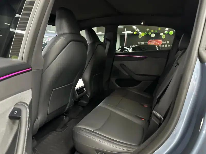 Model Y 2026 Long Range Rear-Wheel Drive — миниатюра 8