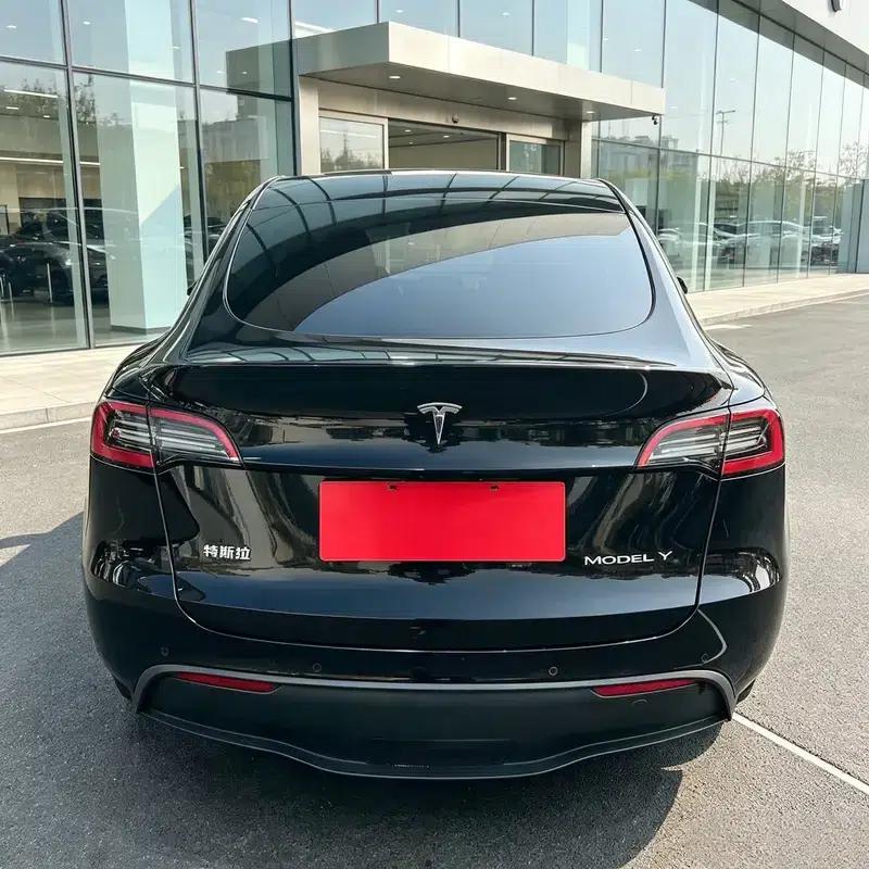 Model Y 2022 Facelift Rear-Wheel Drive Version — миниатюра 5