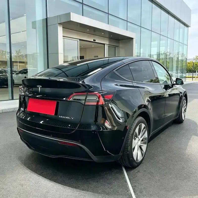 Model Y 2022 Facelift Rear-Wheel Drive Version — миниатюра 6