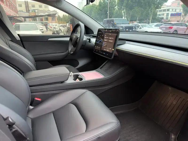 Model Y 2024 Rear-Wheel Drive — миниатюра 7