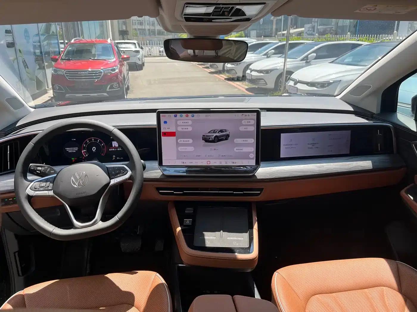 2026 Range Rover 450TSI AWD Supreme 6-Seater — миниатюра 5