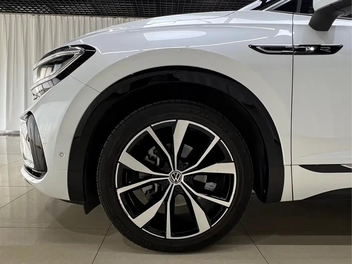 2021 Range Rover 380TSI AWD R-Line — миниатюра 22