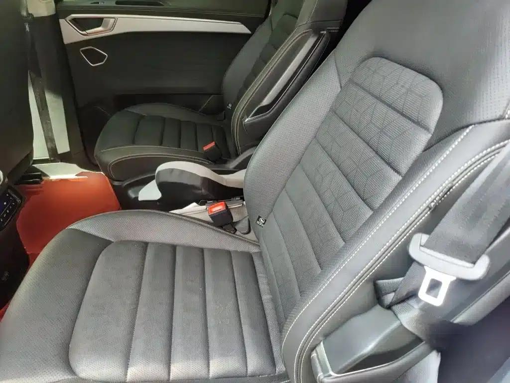 2021 Range Rover 380TSI AWD Luxury Pro — миниатюра 18