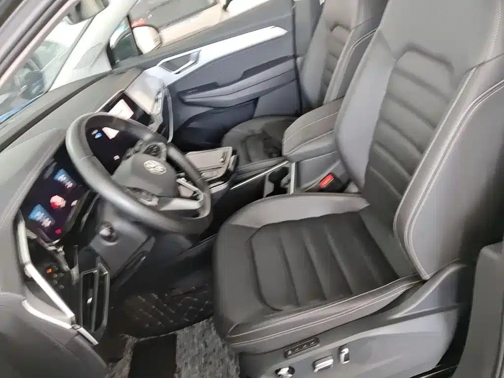 2021 Range Rover 380TSI AWD Luxury Pro — миниатюра 11