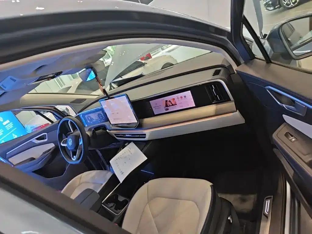2026 Range Rover 450TSI AWD Flagship 6-Seater — миниатюра 11