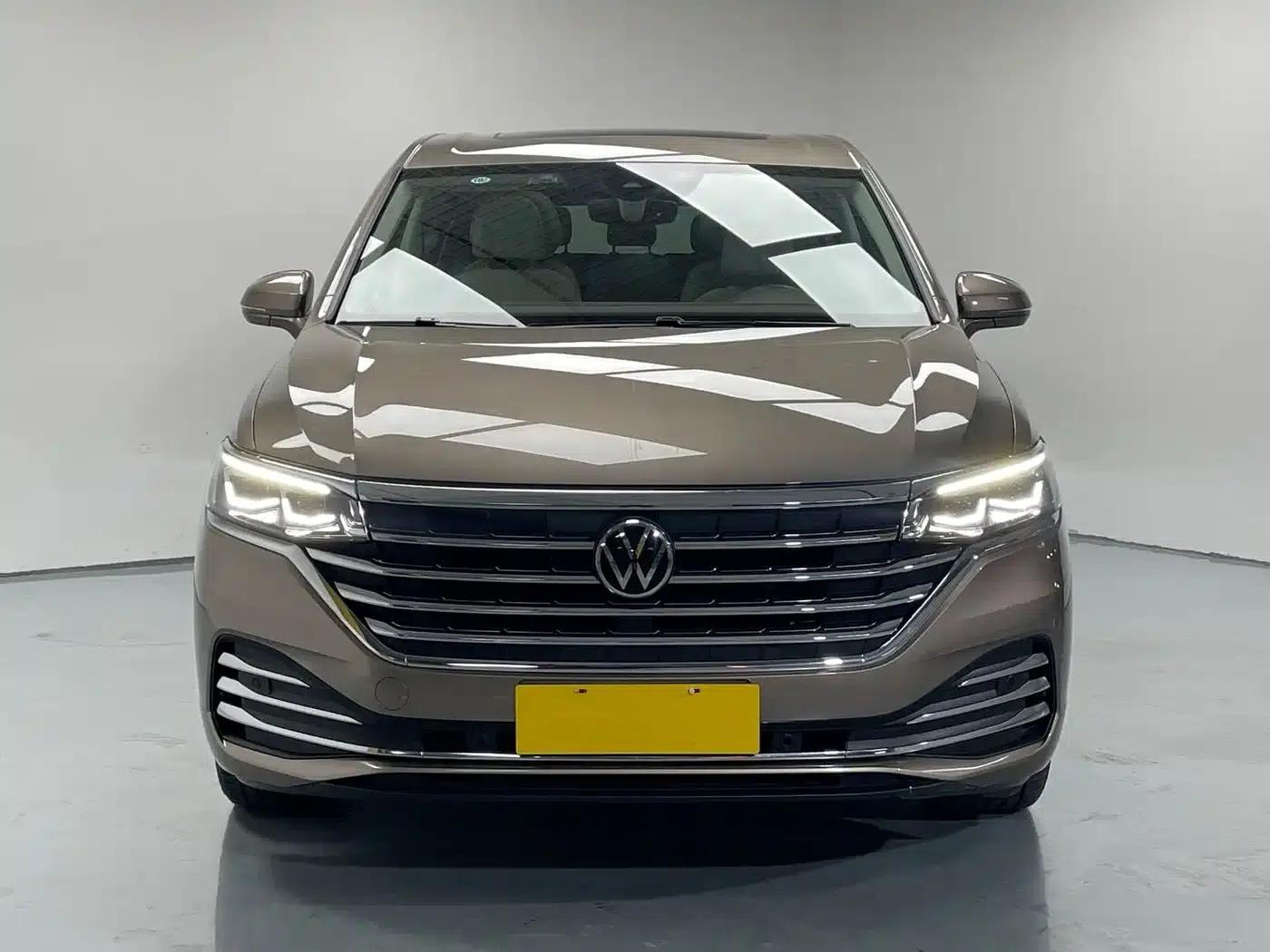 Viloran 2020 380TSI Premium Edition — миниатюра 2