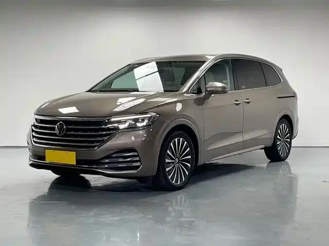 Viloran 2020 380TSI Premium Edition