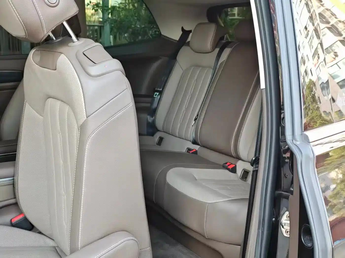 Viloran 2023 330TSI Luxury Edition — миниатюра 11