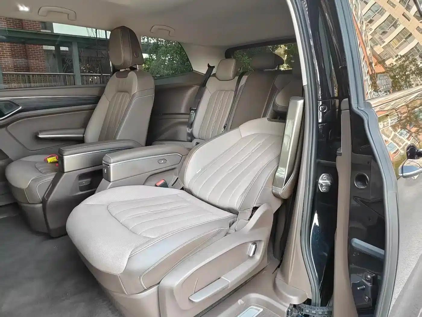 Viloran 2023 330TSI Luxury Edition — миниатюра 13