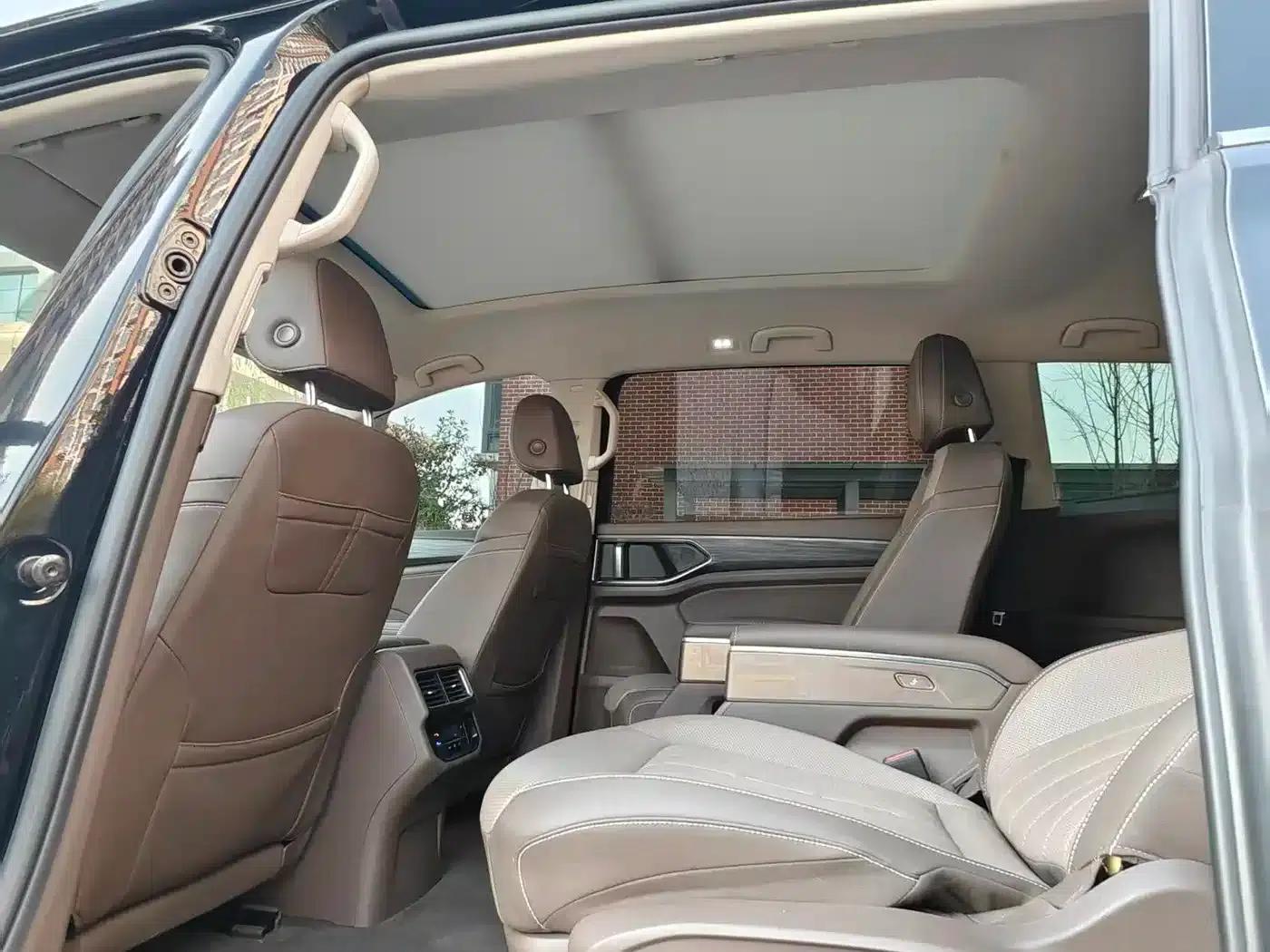 Viloran 2023 330TSI Luxury Edition — миниатюра 14