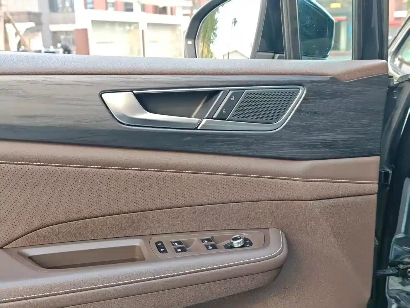 Viloran 2023 330TSI Luxury Edition — миниатюра 6
