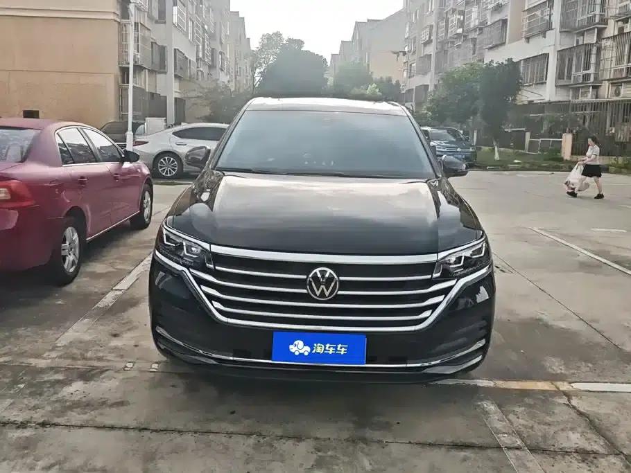 Viloran 2024 330TSI Luxury Edition — миниатюра 2