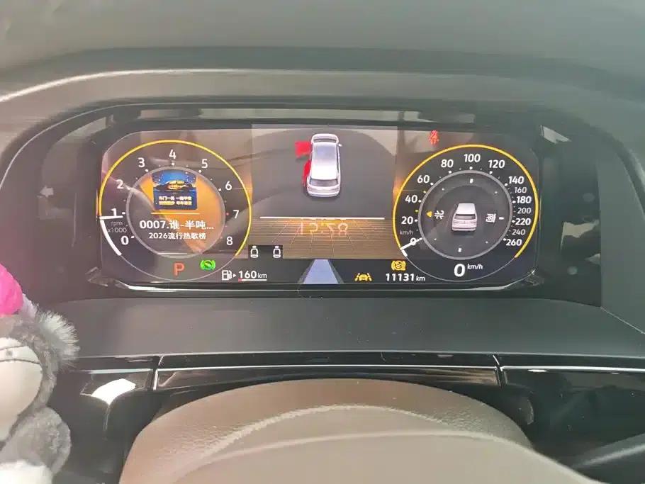 Viloran 2024 330TSI Luxury Edition — миниатюра 14