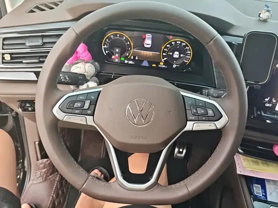 Viloran 2024 330TSI Luxury Edition — миниатюра 15