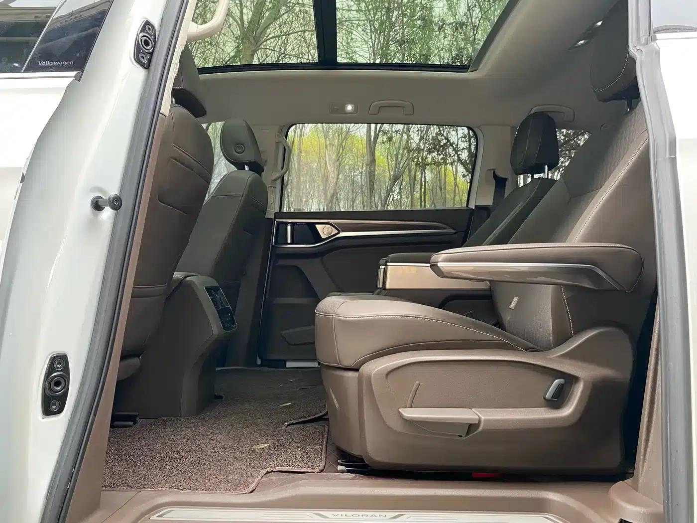 Viloran 2022 330TSI Business Edition — миниатюра 5