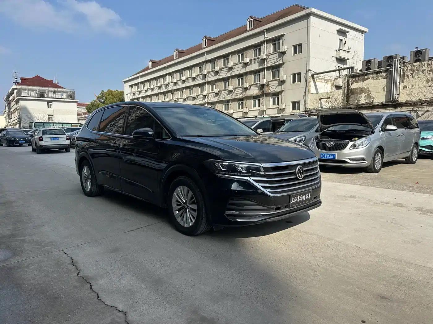 Viloran 2023 330TSI Business Edition — миниатюра 3