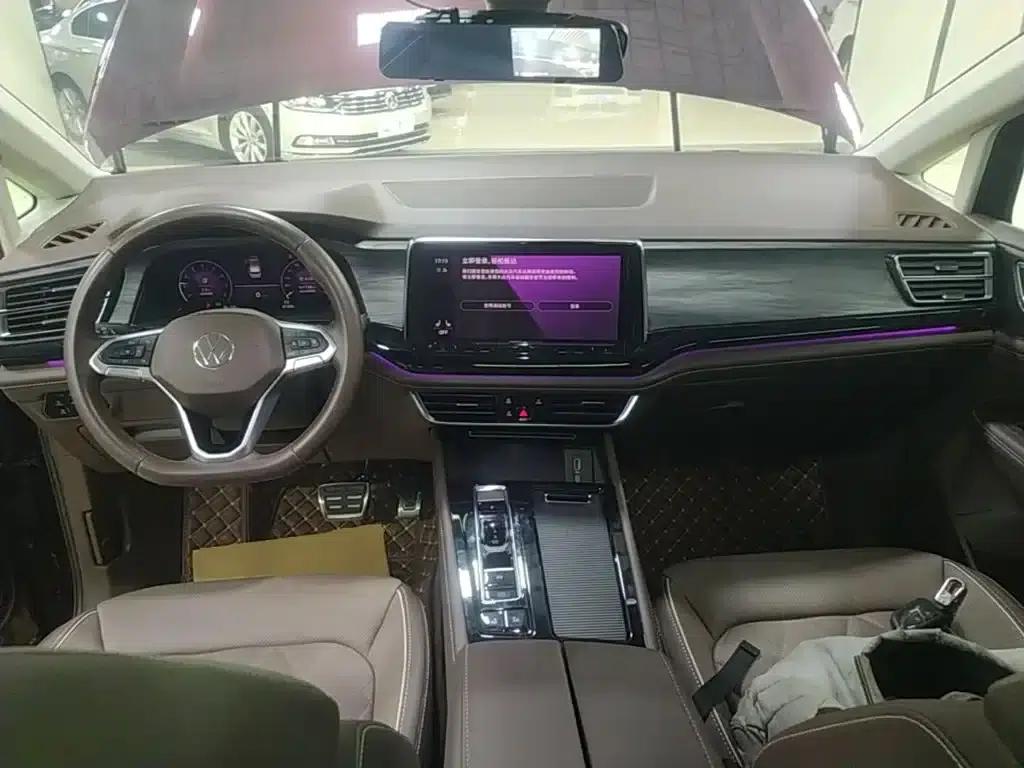 Viloran 2023 380TSI Premium Edition — миниатюра 10
