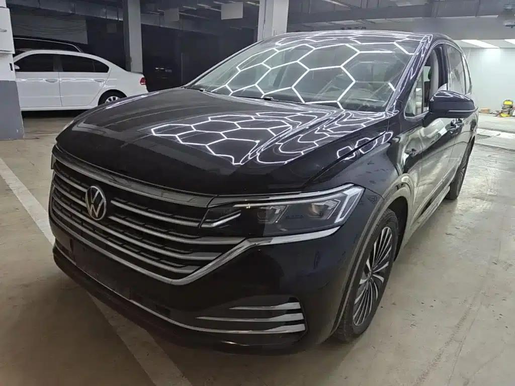 Viloran 2024 380TSI Premium Edition — миниатюра 2