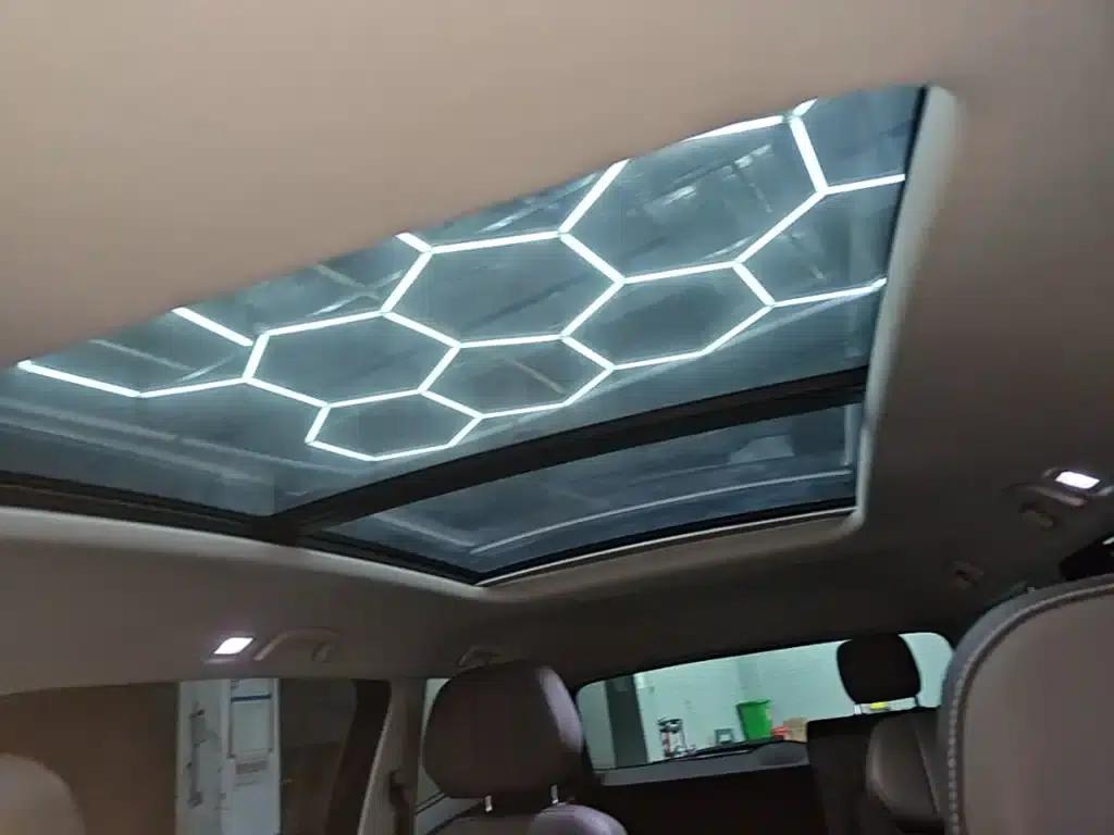 Viloran 2024 380TSI Premium Edition — миниатюра 18