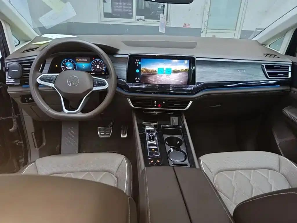 Viloran 2024 380TSI Premium Edition — миниатюра 10