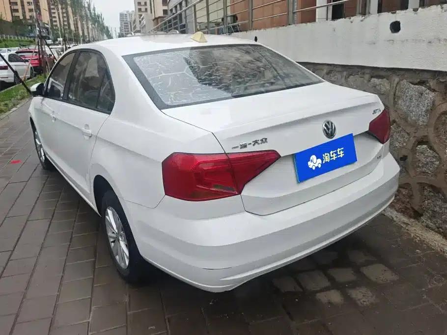 Jetta 2017 1.5L Manual Fashion Edition — миниатюра 3