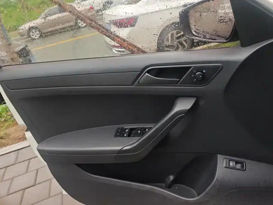 Jetta 2017 1.5L Manual Fashion Edition — миниатюра 7
