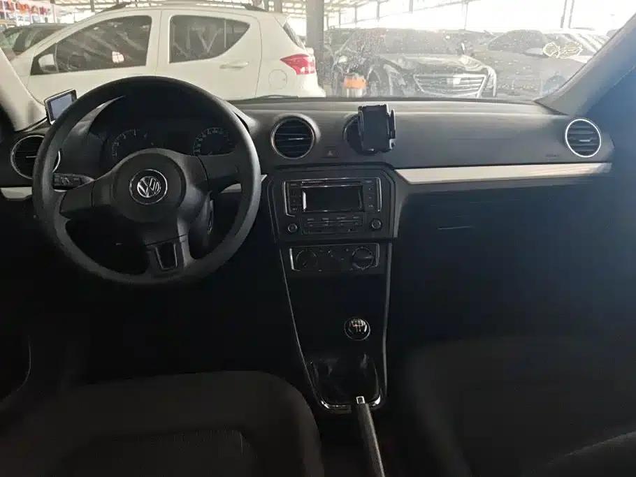 Jetta 2013 1.6L Manual Comfort Model — миниатюра 12