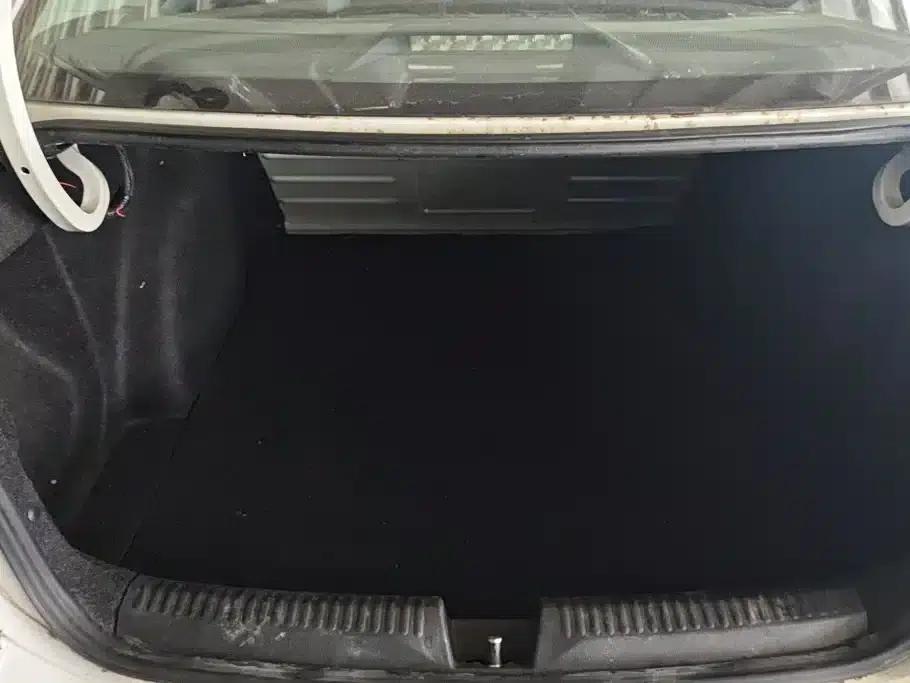 Jetta 2013 1.6L Manual Comfort Model — миниатюра 4