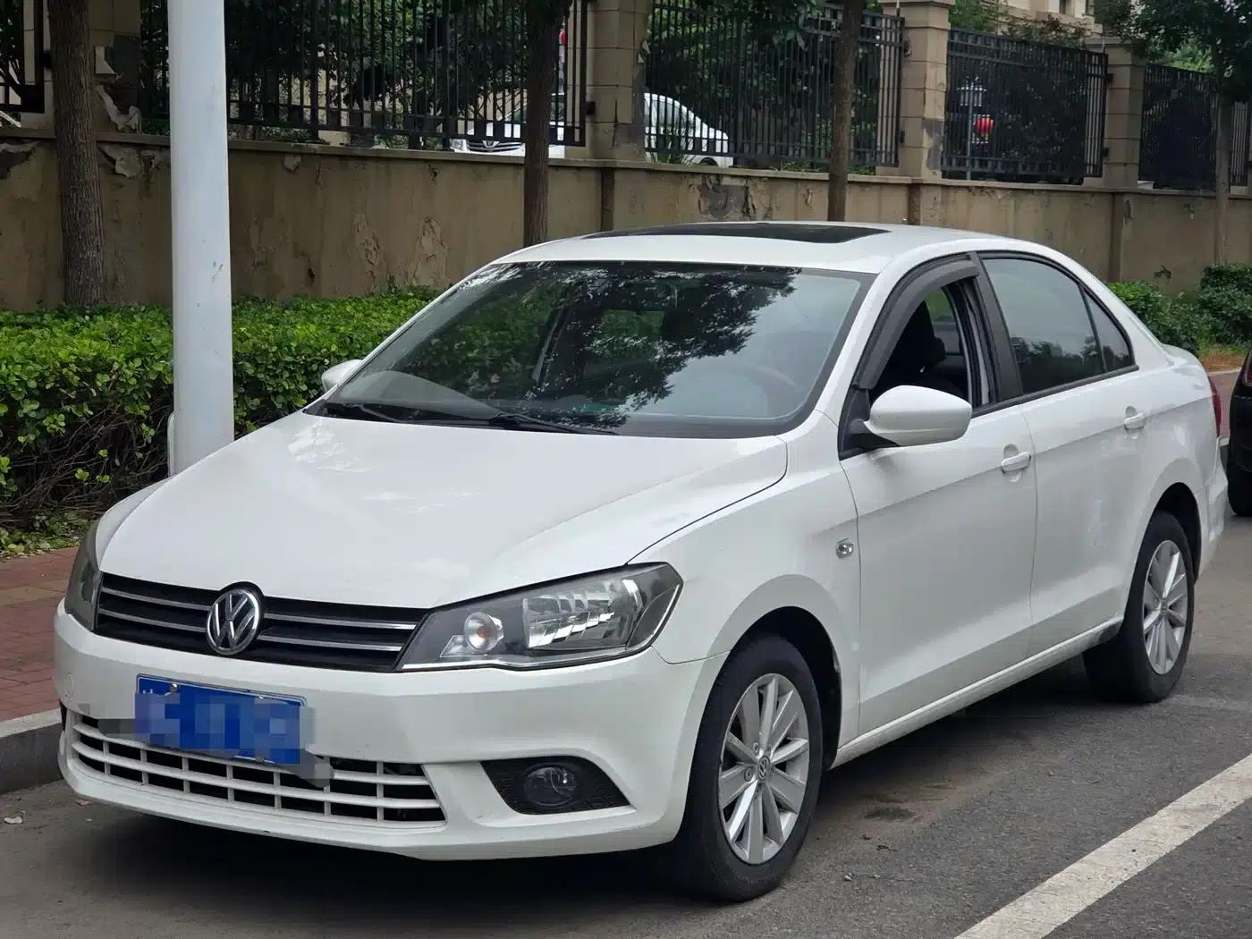 Jetta 2013 1.6L Manual Comfort Model — миниатюра 1