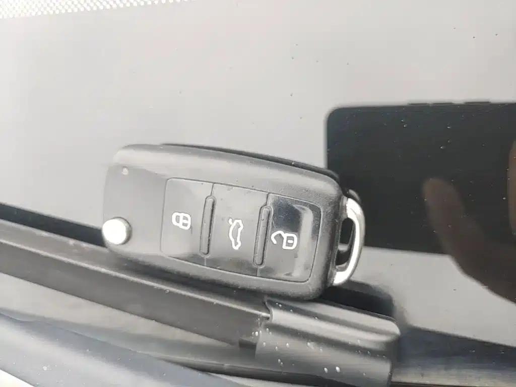 Jetta 2017 1.4L Manual Fashion Edition — миниатюра 9
