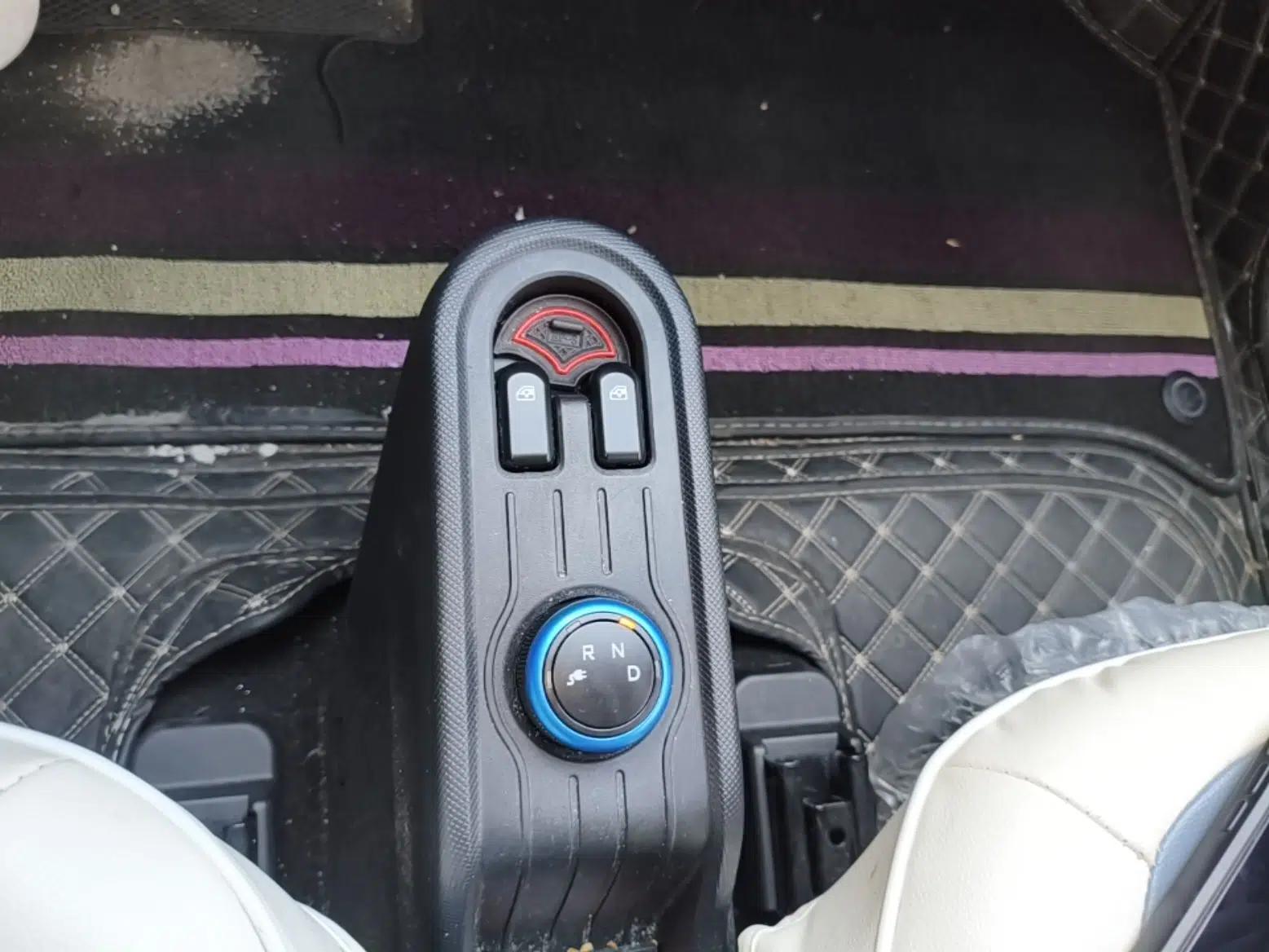 Wuling Hongguang MINIEV 2020 Zizai Version Lithium-NMC — миниатюра 16