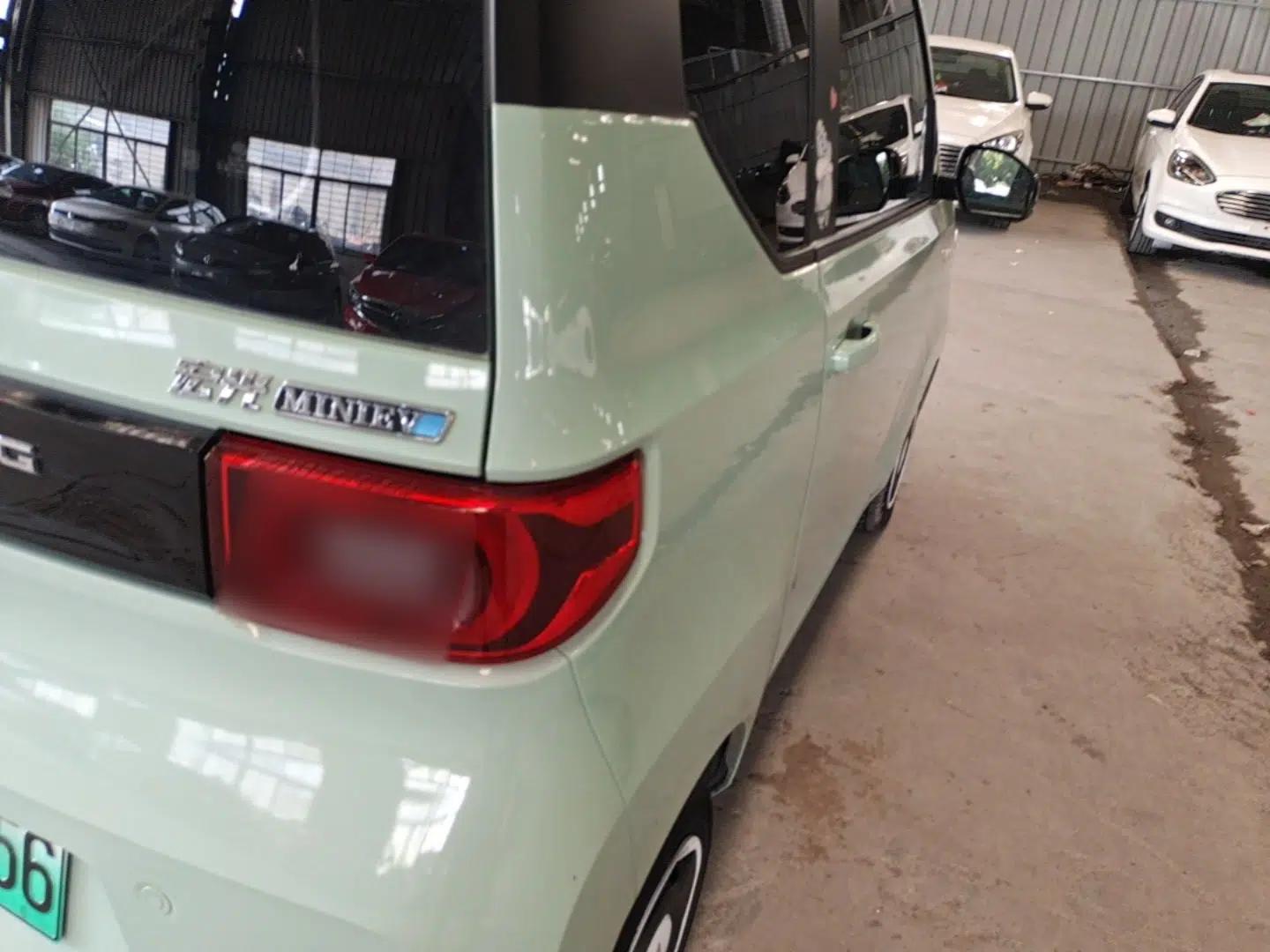 Wuling Hongguang MINIEV 2021 Macaron Premium Model – Lithium Iron Phosphate — миниатюра 9