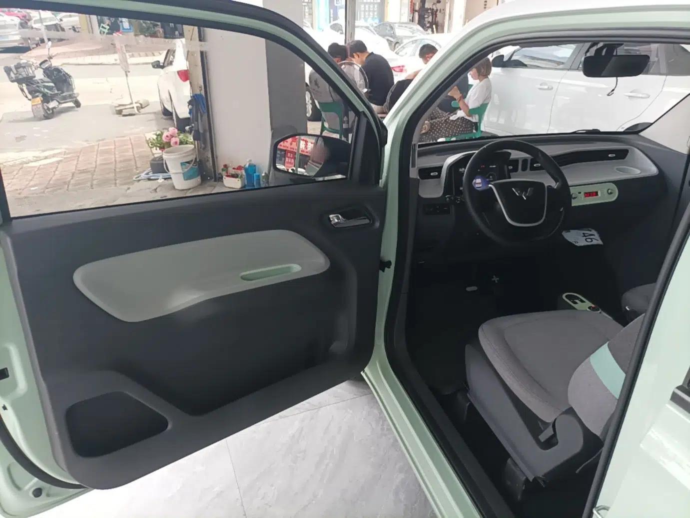 Wuling Hongguang MINIEV 2022 Macaron Fashion Edition Lithium-Nickel-Cobalt-Alpha-oxide — миниатюра 18