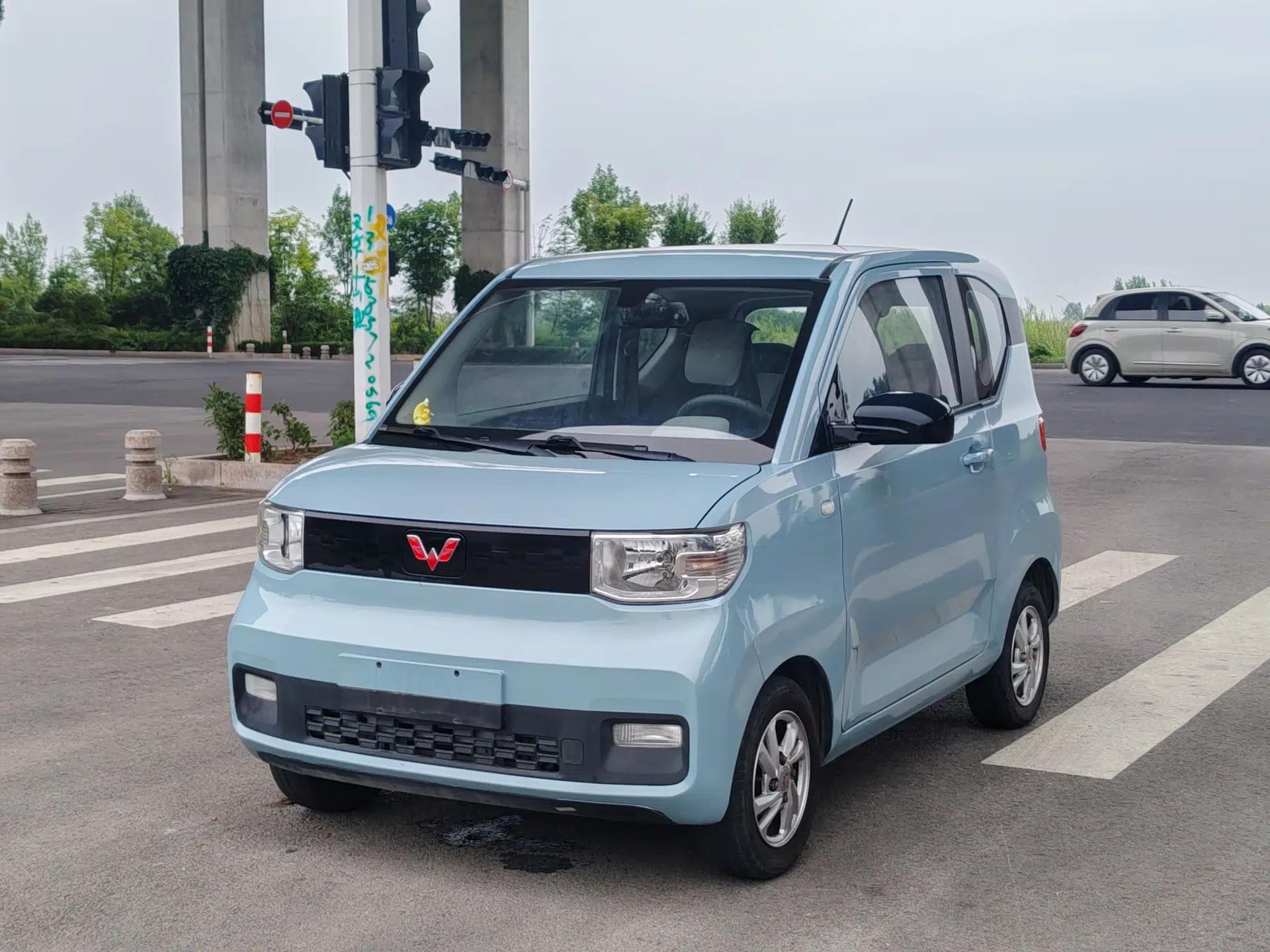 Wuling Hongguang MINIEV 2020 Enjoyment Model Lithium Iron Phosphate — миниатюра 1