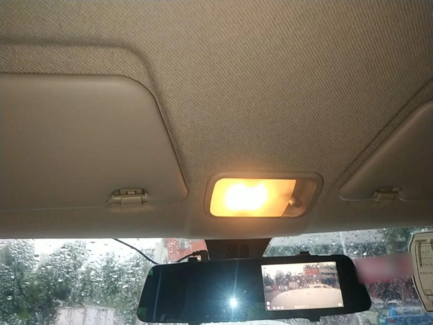 Wuling Hongguang MINIEV 2020 Enjoyment Model Lithium Iron Phosphate — миниатюра 21