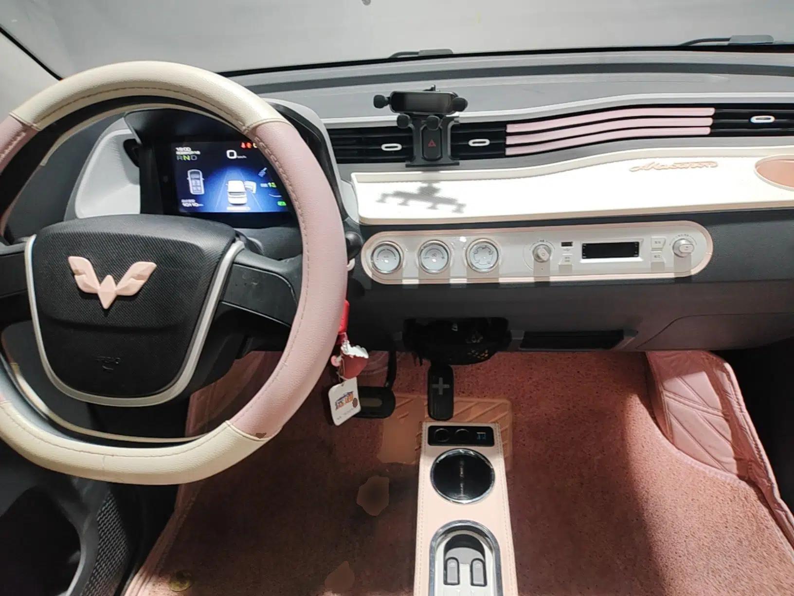 Wuling Hongguang MINIEV 2021 Macaron Premium Model – Lithium Iron Phosphate — миниатюра 12
