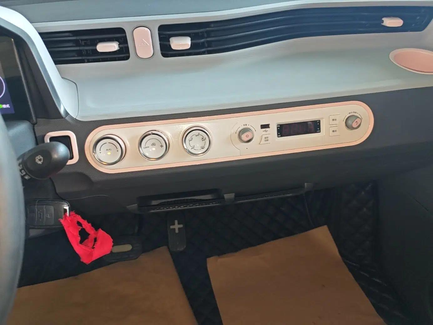 Wuling Hongguang MINIEV 2021 Macaron Premium Model – Lithium Iron Phosphate — миниатюра 20