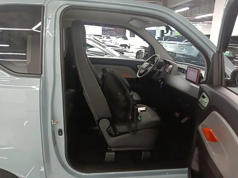Wuling Hongguang MINIEV 2020 Freedom Version Lithium Iron Phosphate — миниатюра 19
